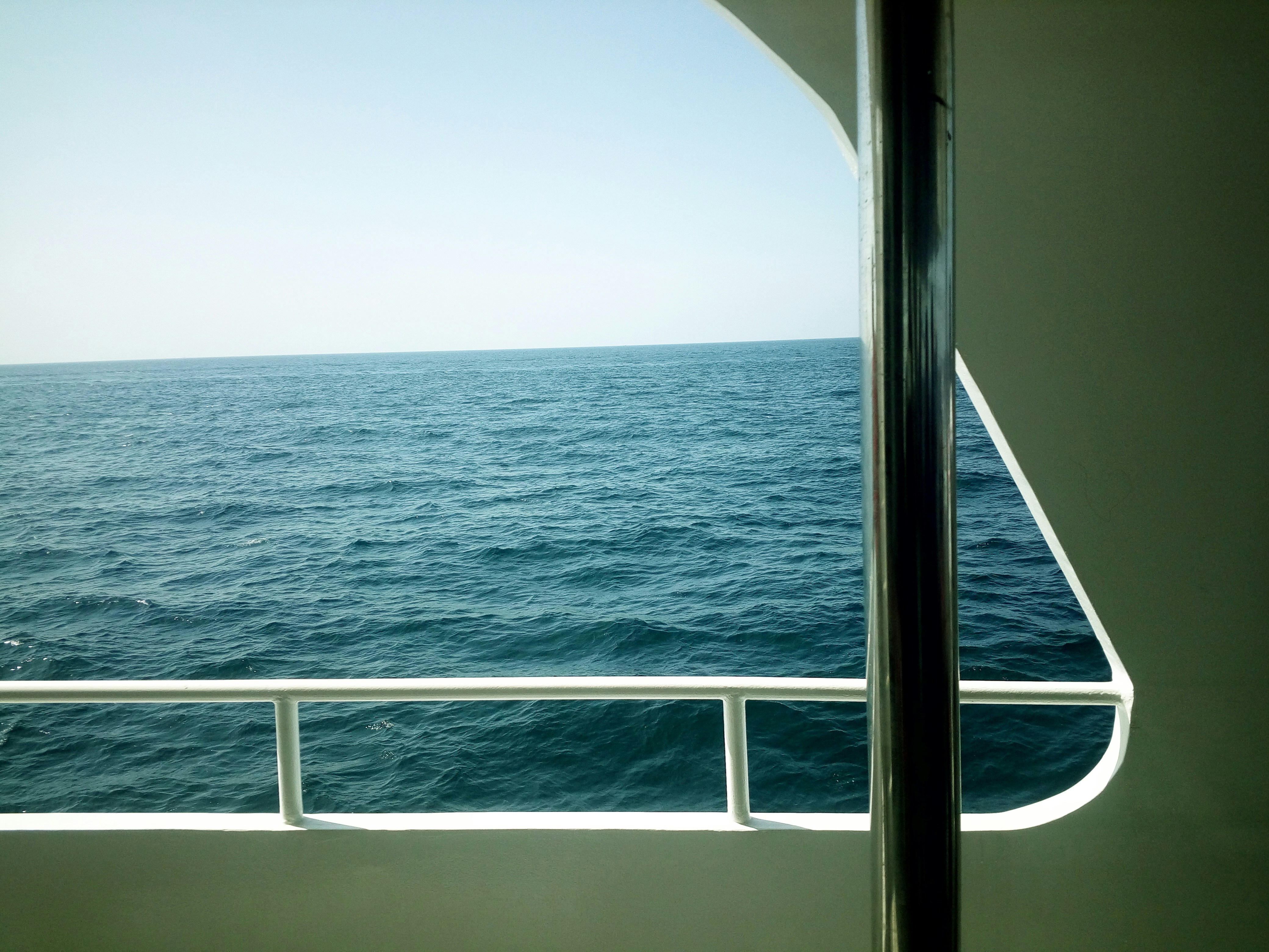 blue sea under blue sky during daytime, 