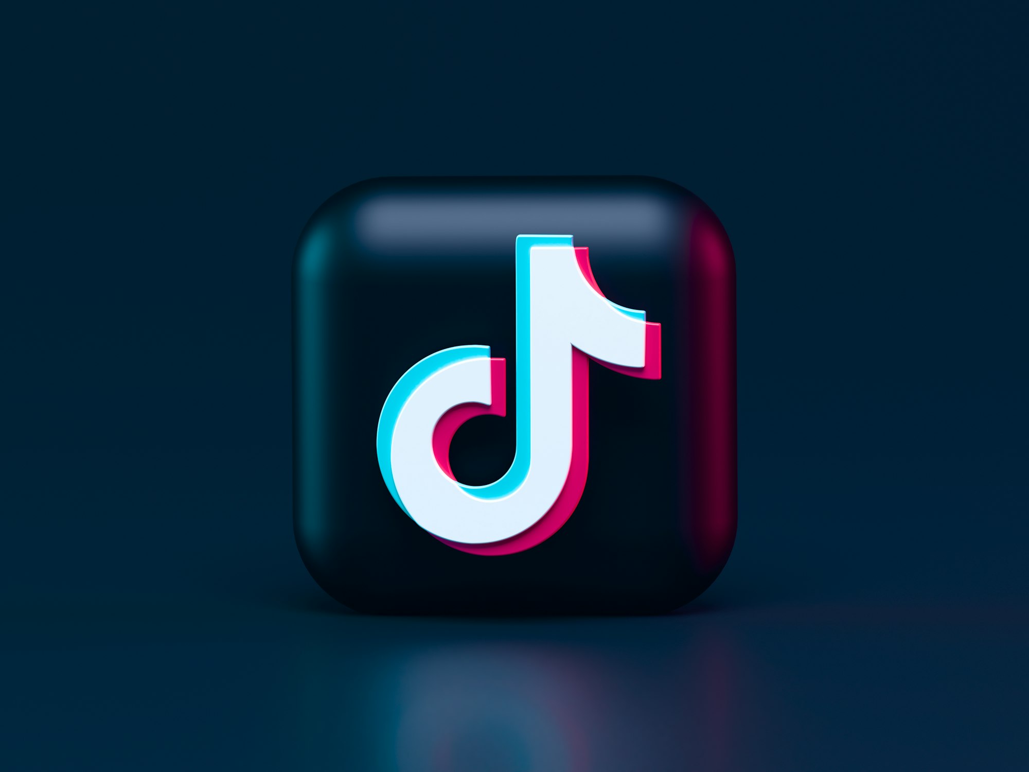 TikTok becomes 2nd non-game app to surpass $6 billion in all-time consumer spending