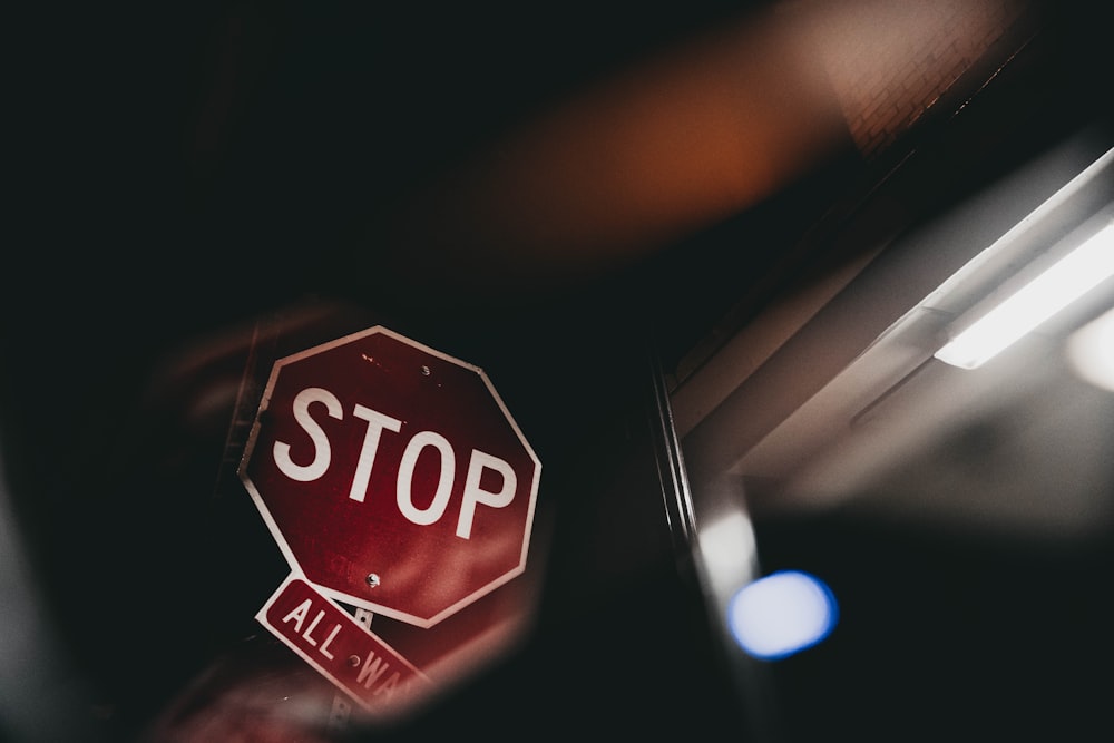 red and white stop sign