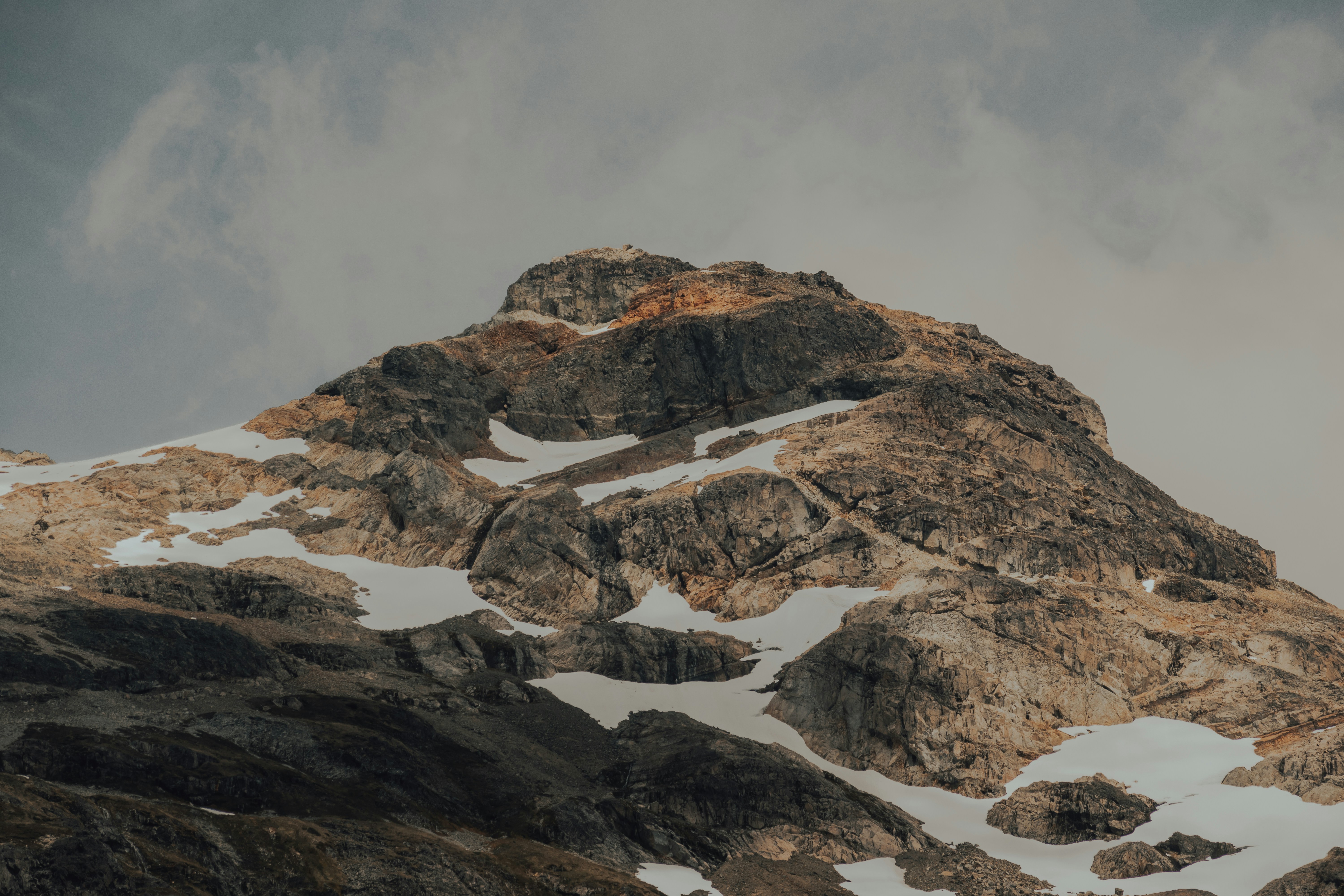 Photo by gasparzaldo