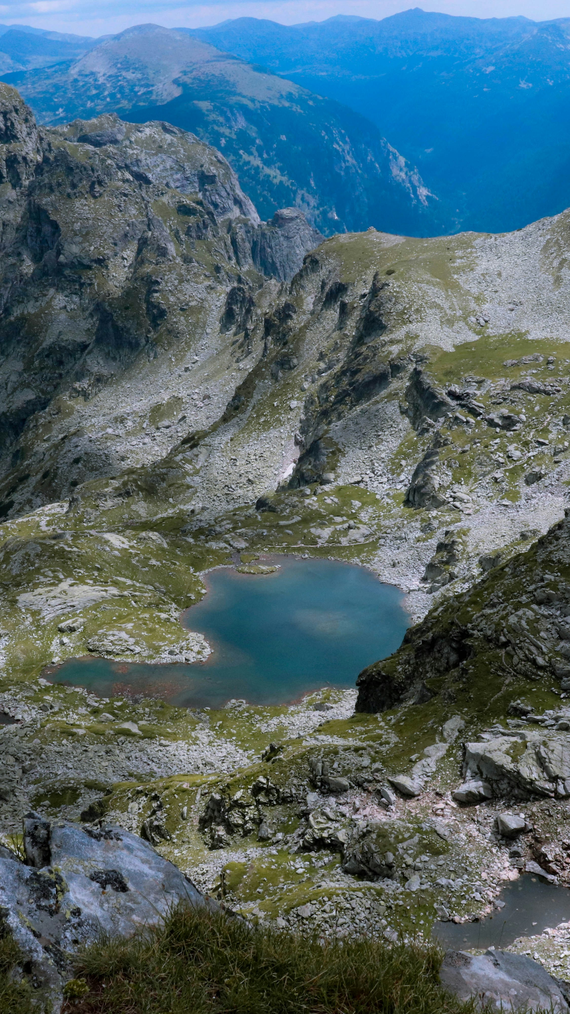 Choose from a curated selection of mountain photos. Always free on Unsplash.