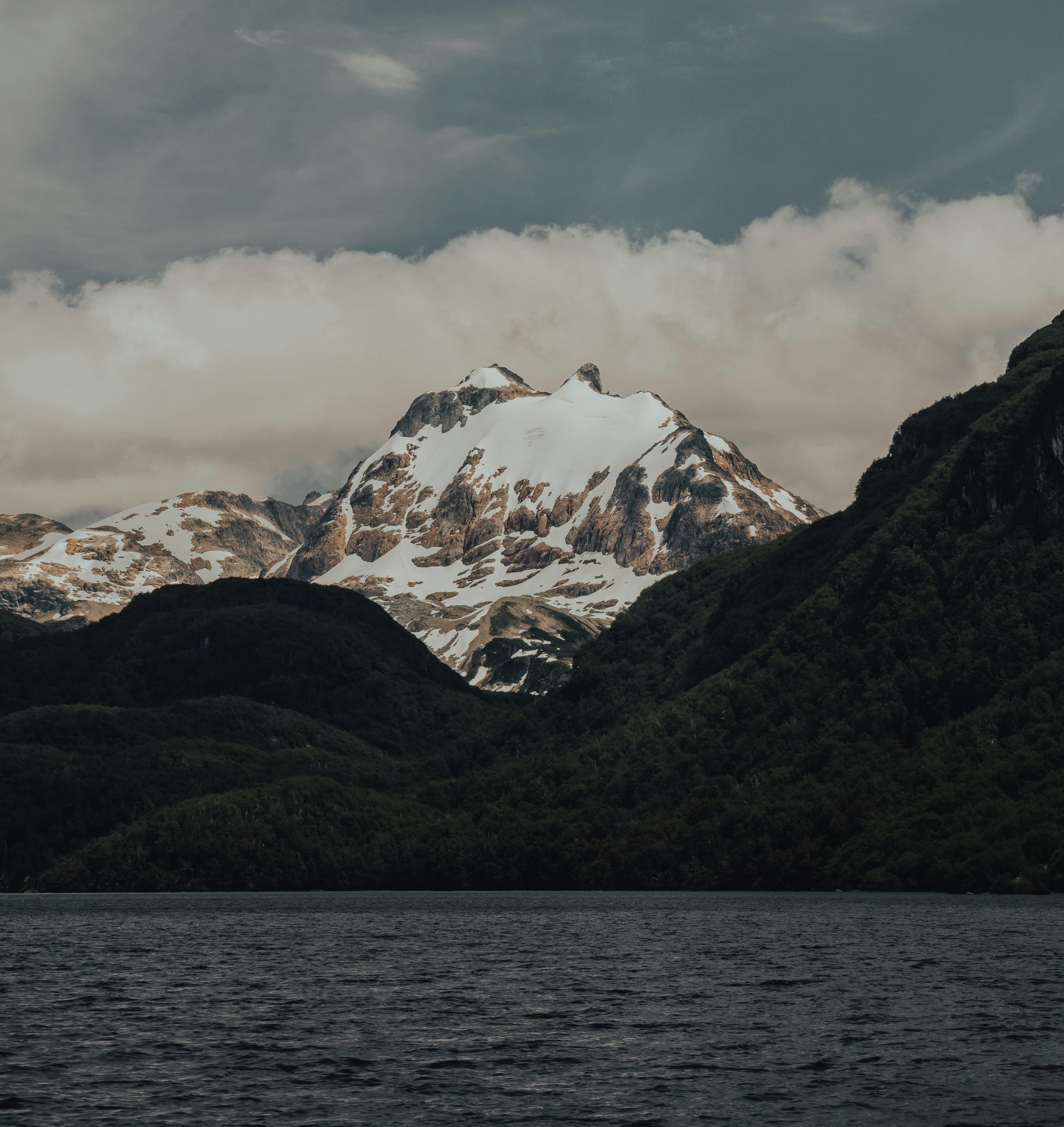 Photo by gasparzaldo