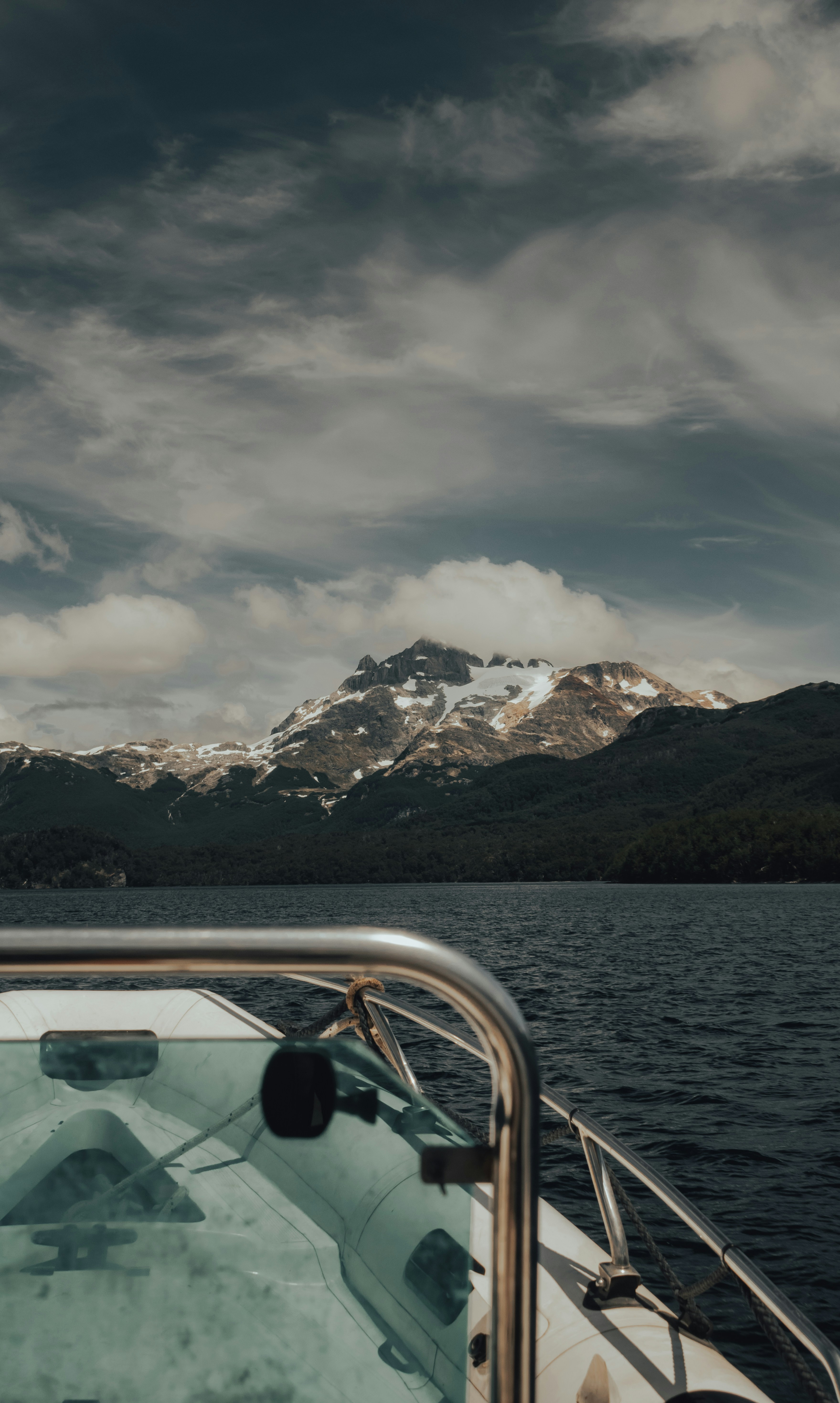 Photo by gasparzaldo