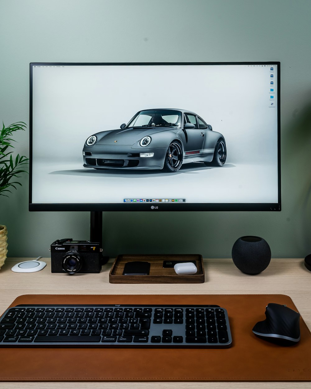 Computer Monitor Pictures  Download Free Images on Unsplash