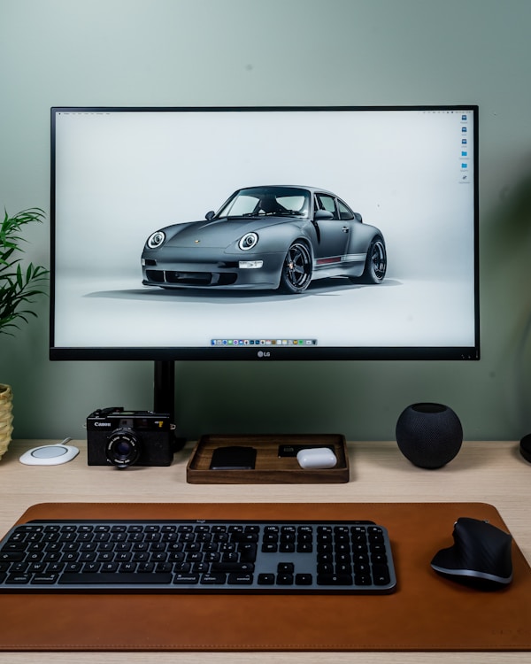 4K monitor display