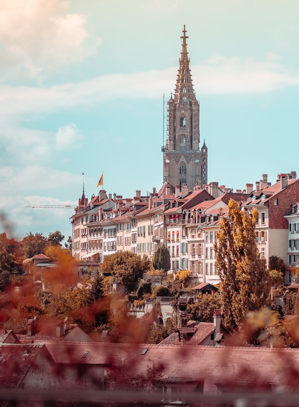 Best Times to Visit Bern: Weather, Seasons & Ideal Months