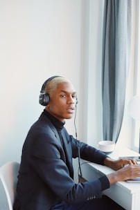 proactive customer service person