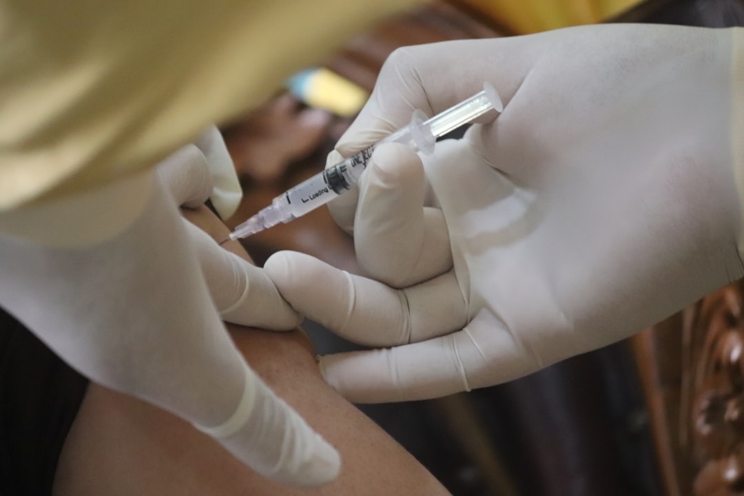 injection going into arm