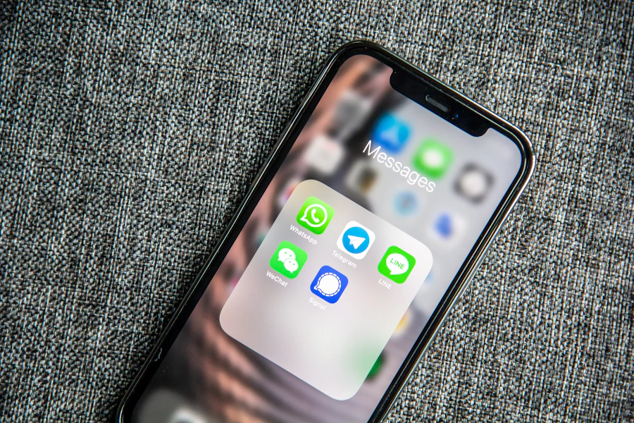 Customer messaging and conversational advertising through Meta Messenger