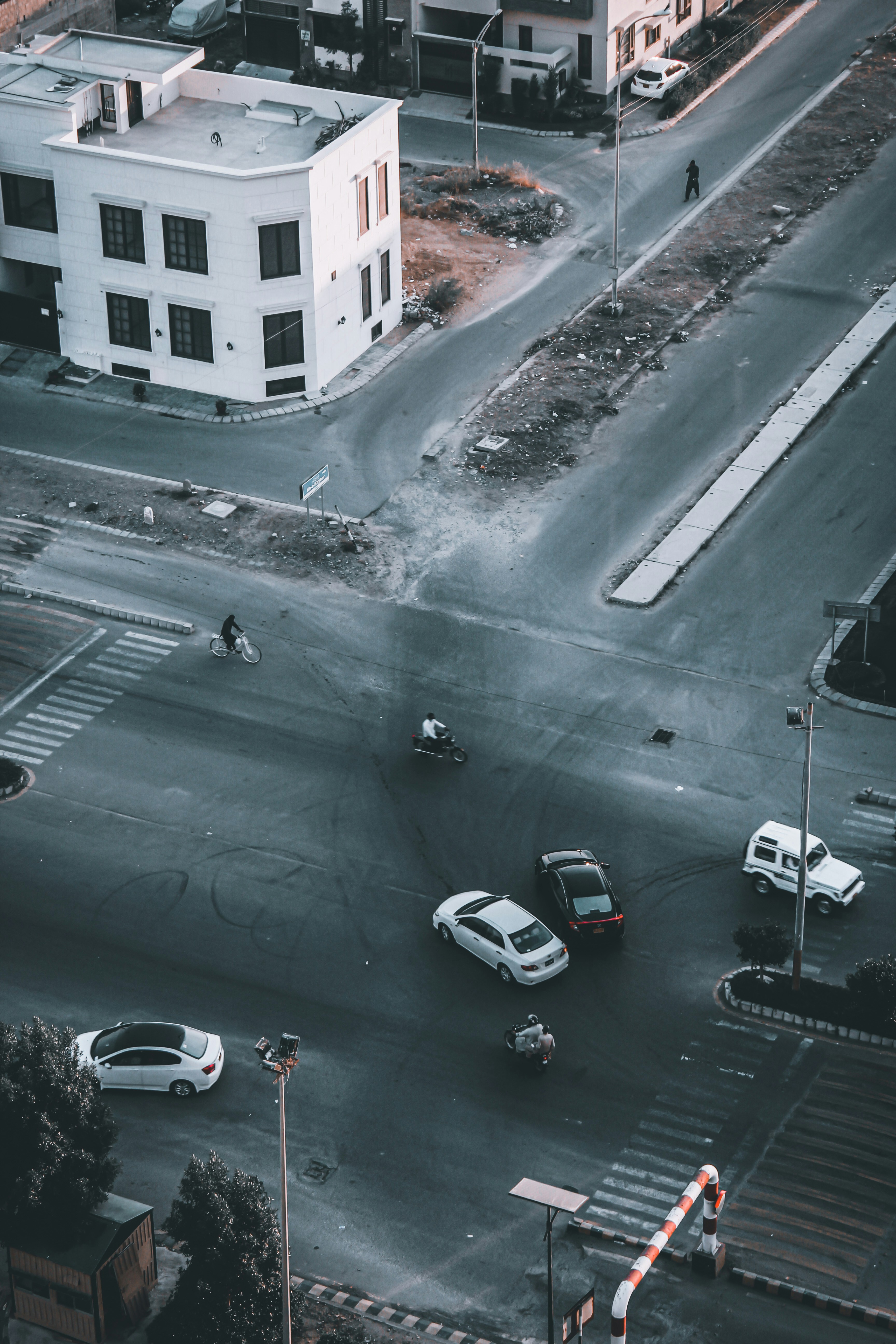 Photo by hamzaadildar