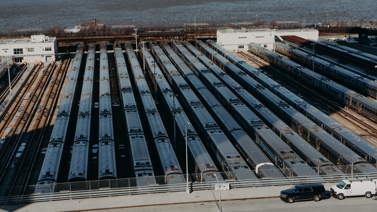 Como Financiar Painéis Solares no Armazém com o Portugal 2030