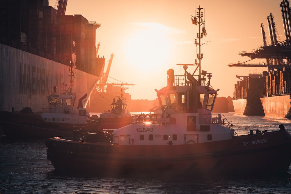 black and white ship on sea during daytime