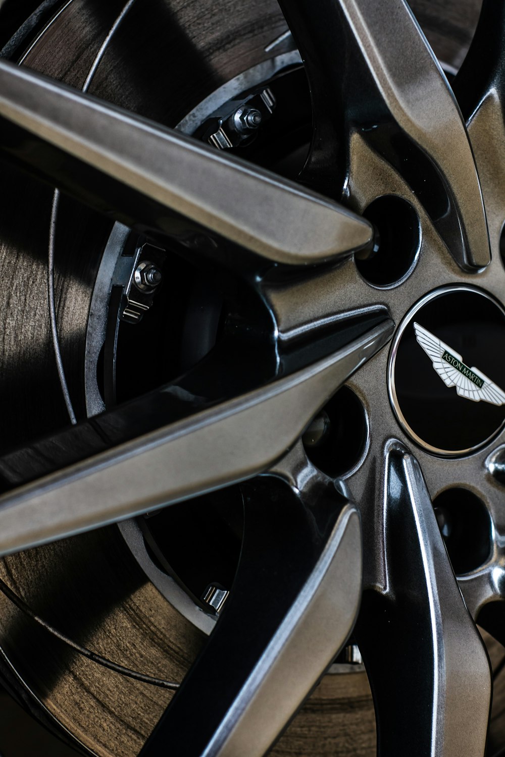 silver and black car wheel