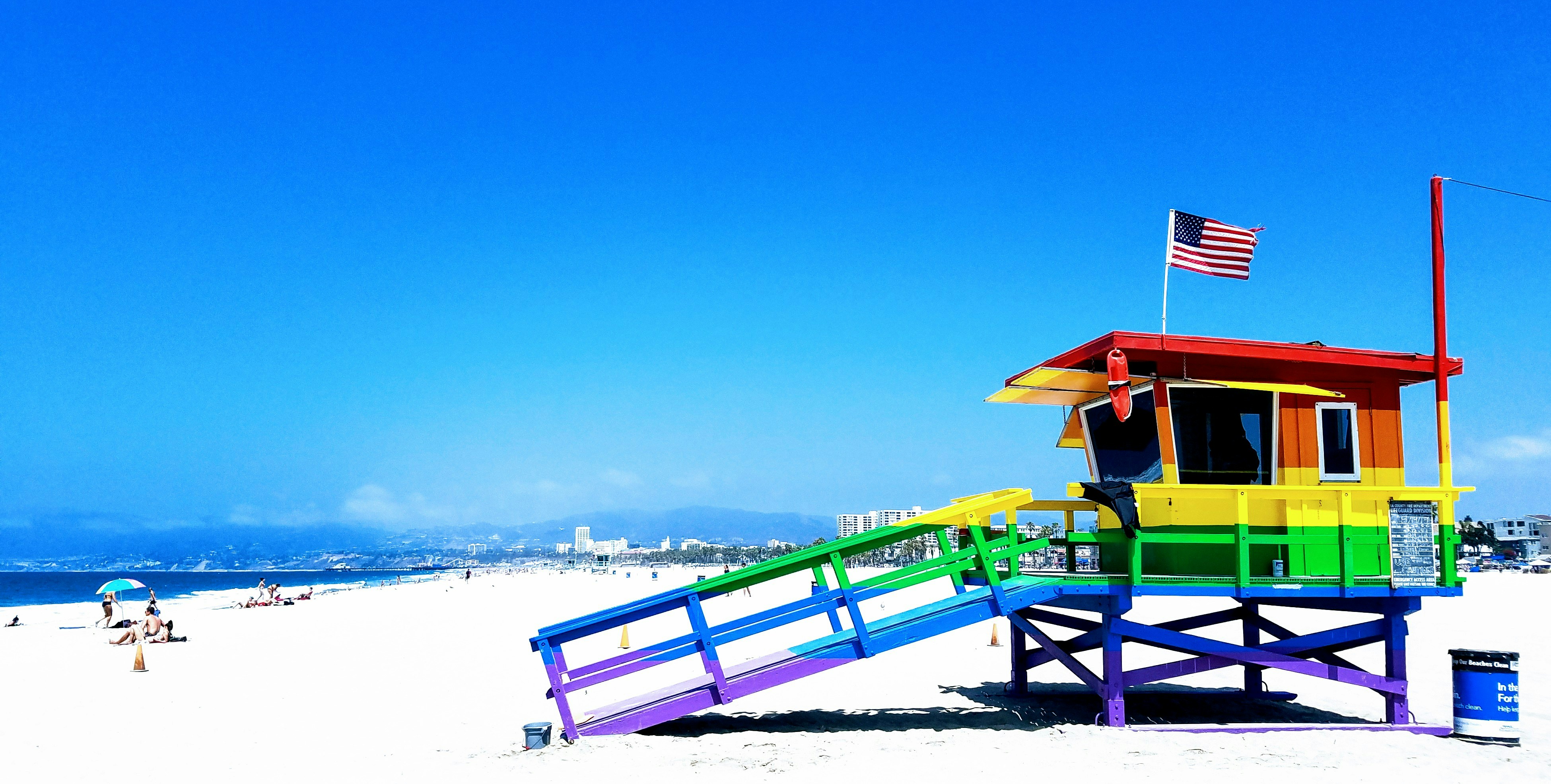 Best Gay Bars & Bathhouses In Los Angeles (2026 Edition)