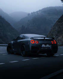 black porsche 911 on road