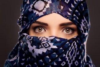 woman in blue and white hijab