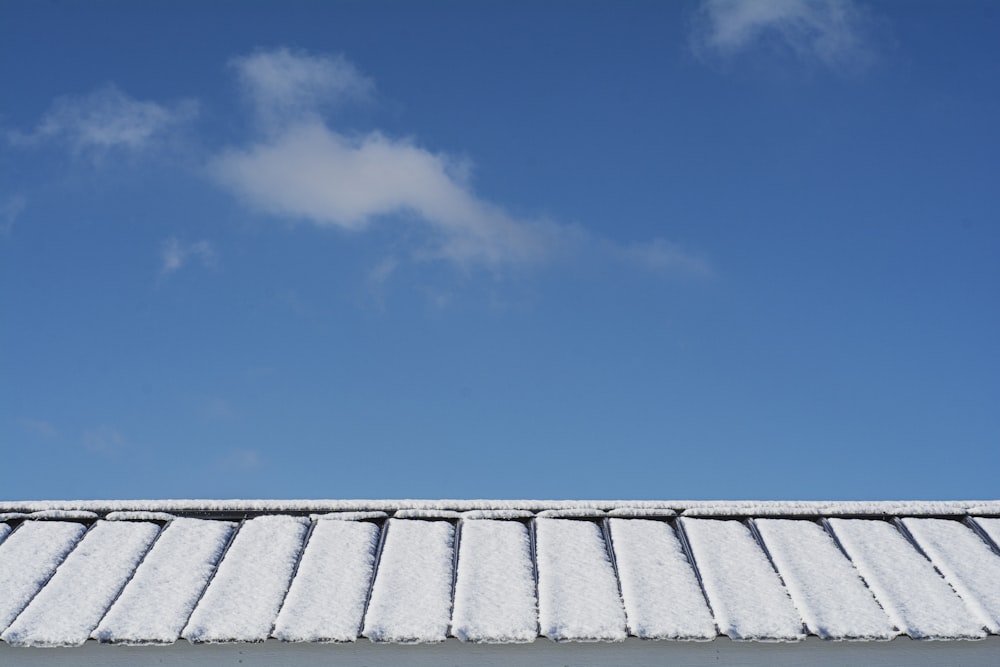 gray roof under blue sky during daytime photo – Free Blue Image on Unsplash