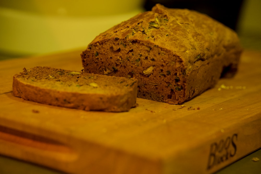 brown bread on yellow plate