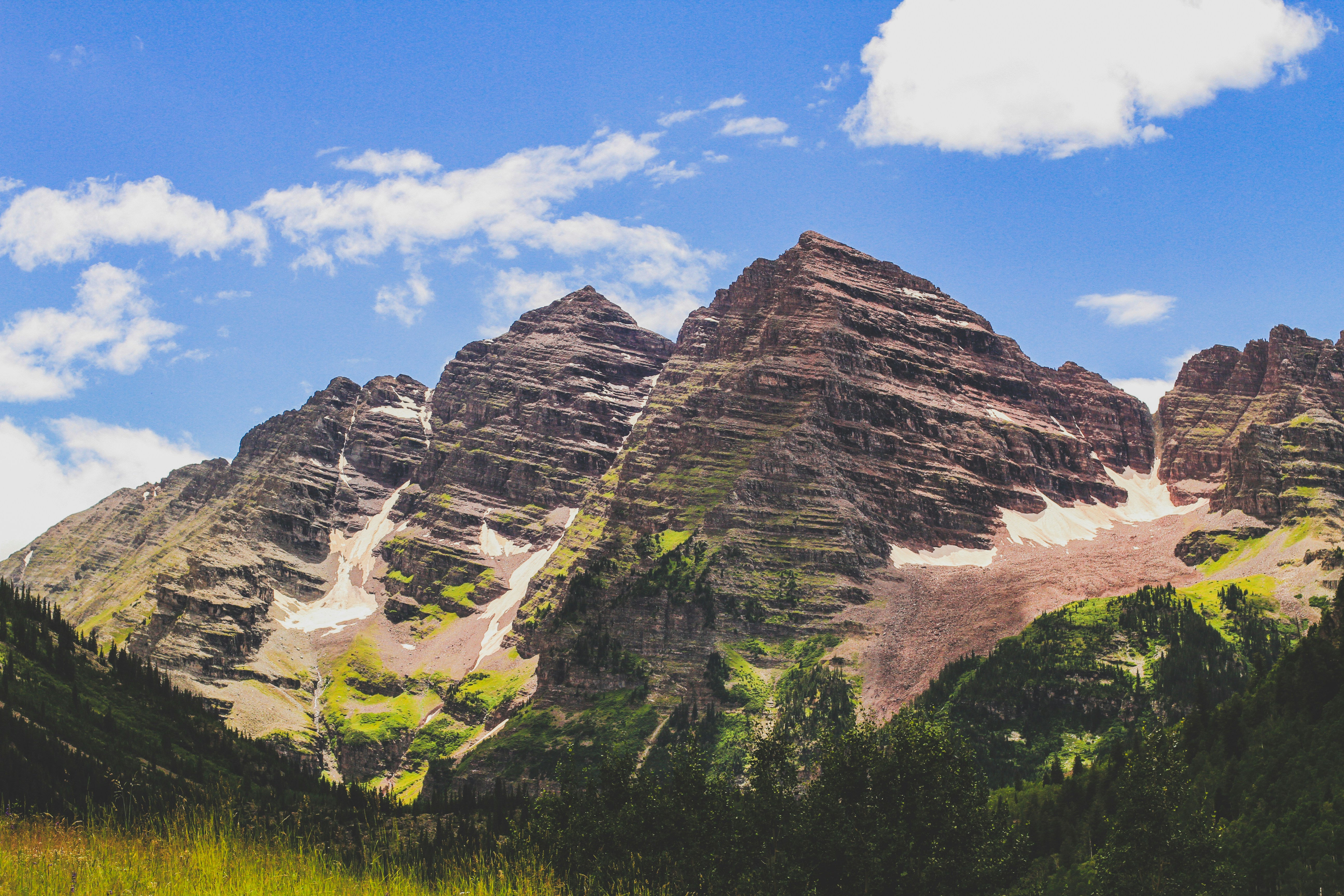 Maroon bells during the summer, we hiked up with a group of people and had this amazing view.