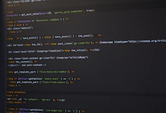 Database interface showing author registration details in MariaDB.