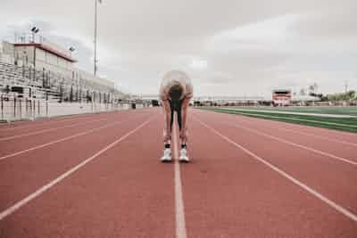 Aktiv eller passiv pause ved HIIT - hvad er optimalt?
