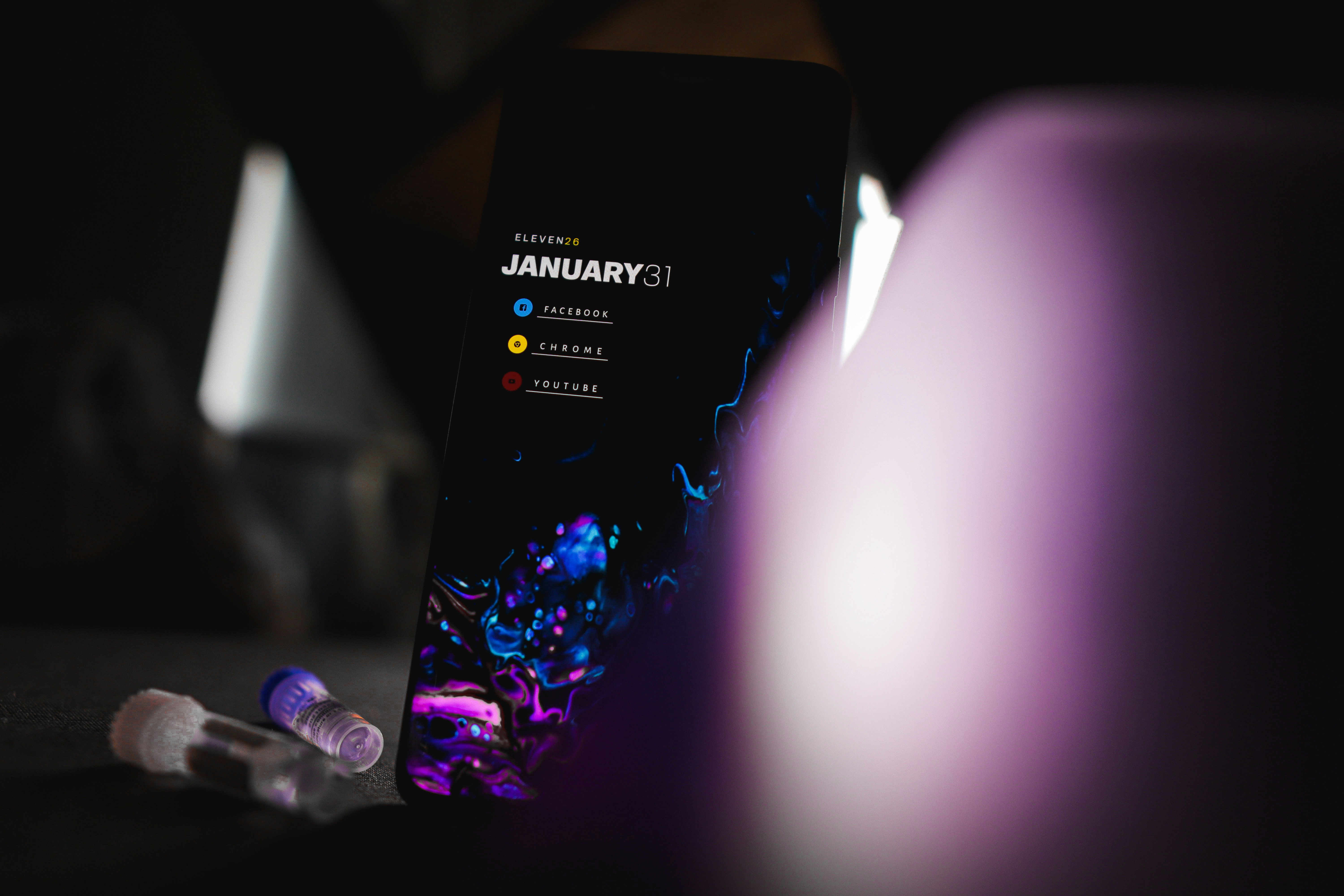 photo-1612064556807-ce8affebce8b