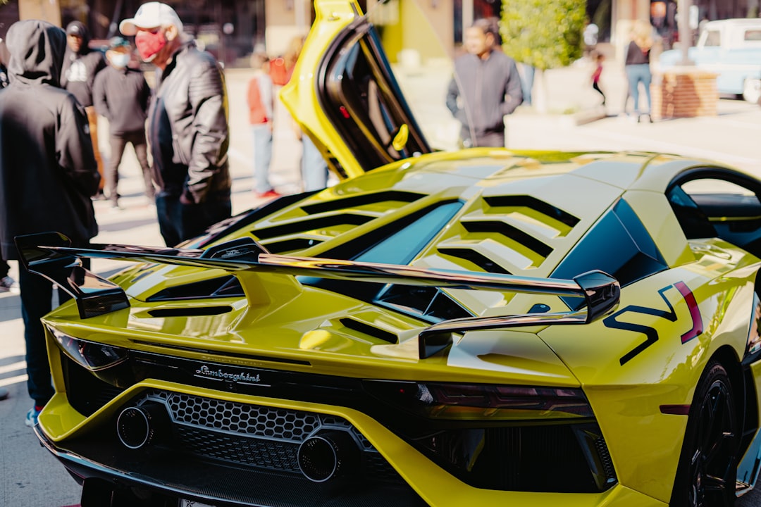 yellow and black lamborghini aventador