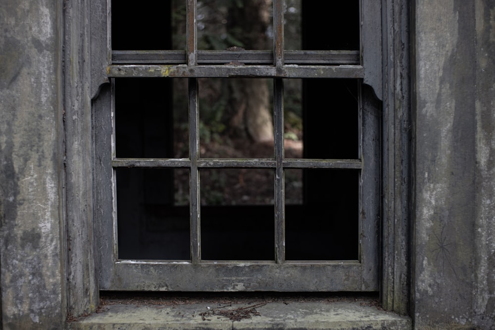 white wooden window frame during daytime