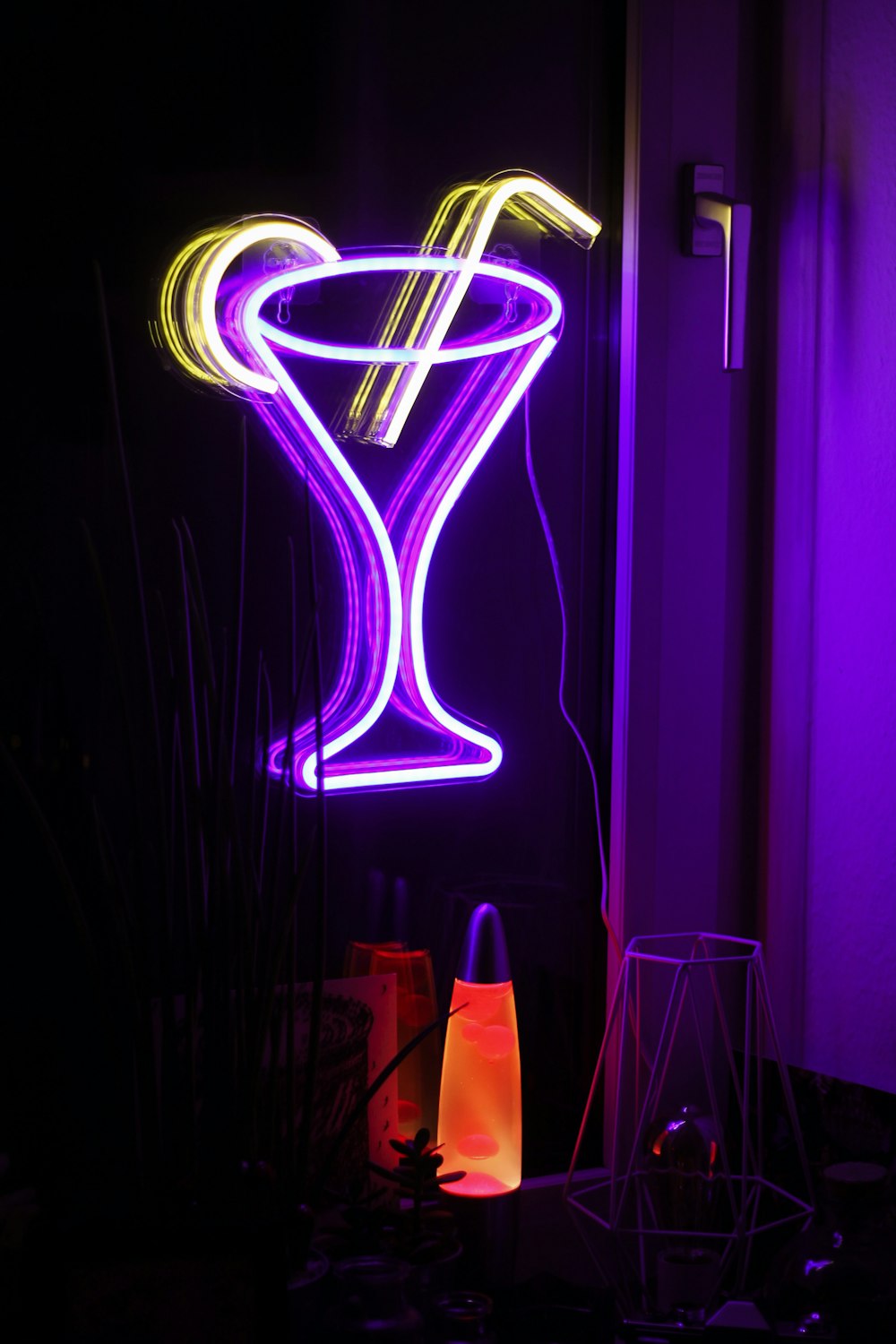 purple and blue neon light