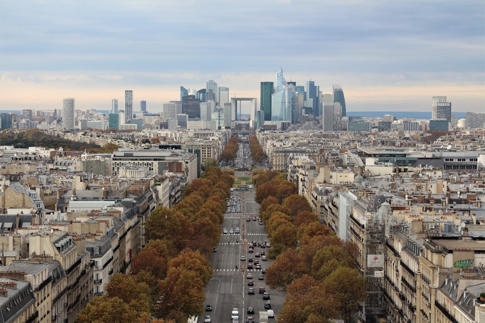 Vue aérienne des bâtiments de la ville pendant la journée