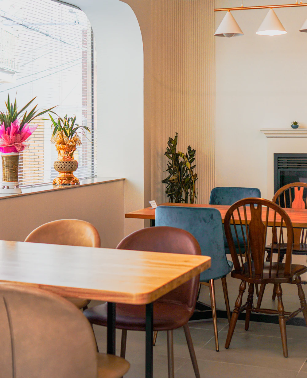 Colourful, casual family restaurant interior