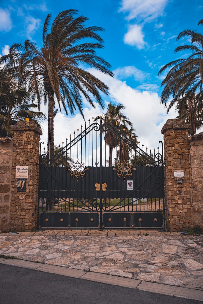 Custom Gates