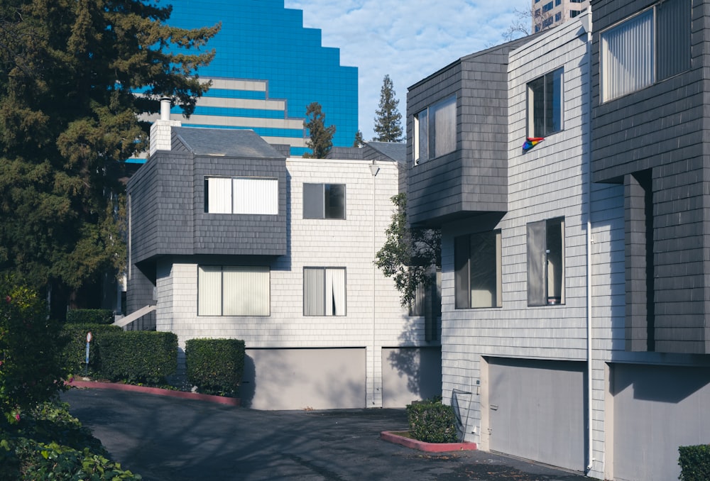 white and blue concrete house