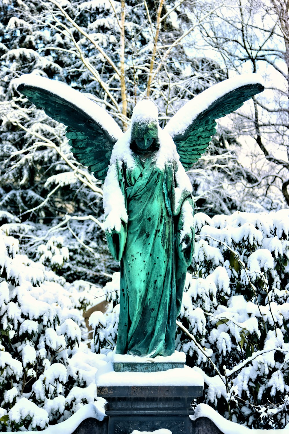 statue of liberty in the woods