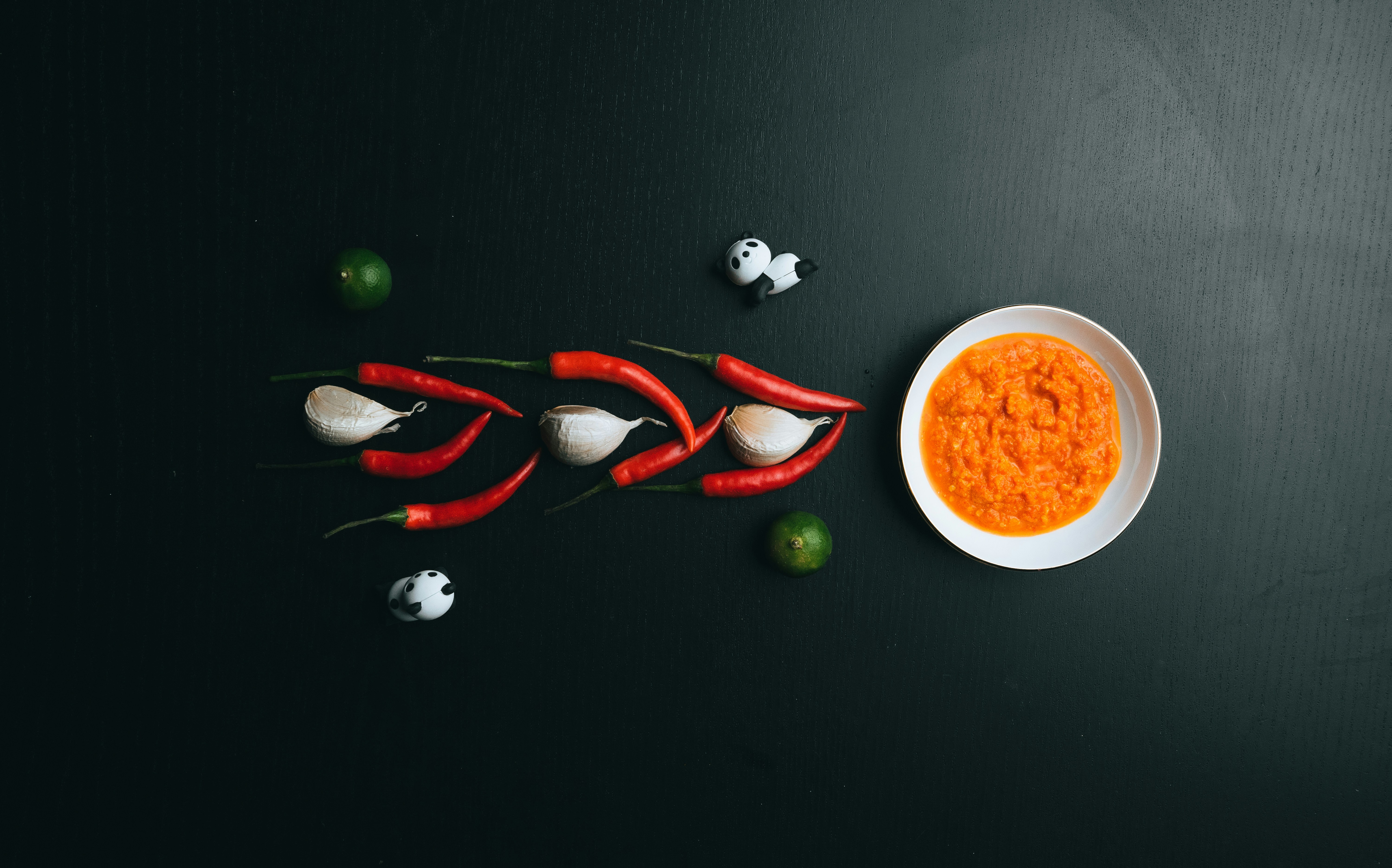 Edible Experiments: A Beginner’s Guide to Molecular Gastronomy post image