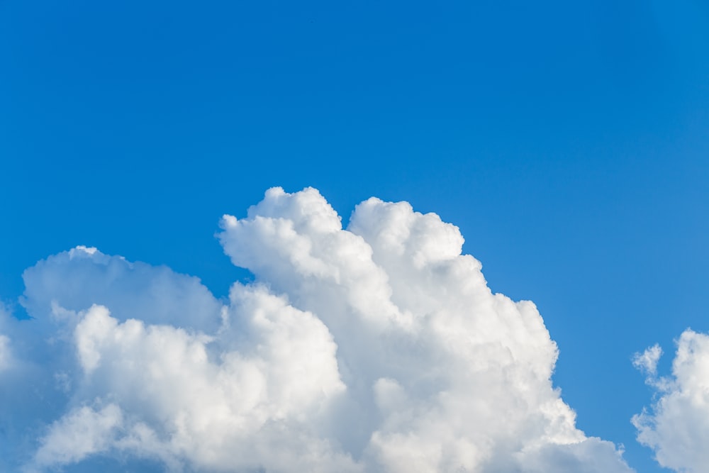 white clouds and blue sky during daytime