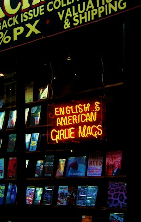 L&rsquo;humour contemporain : un regard sur les magazines numériques