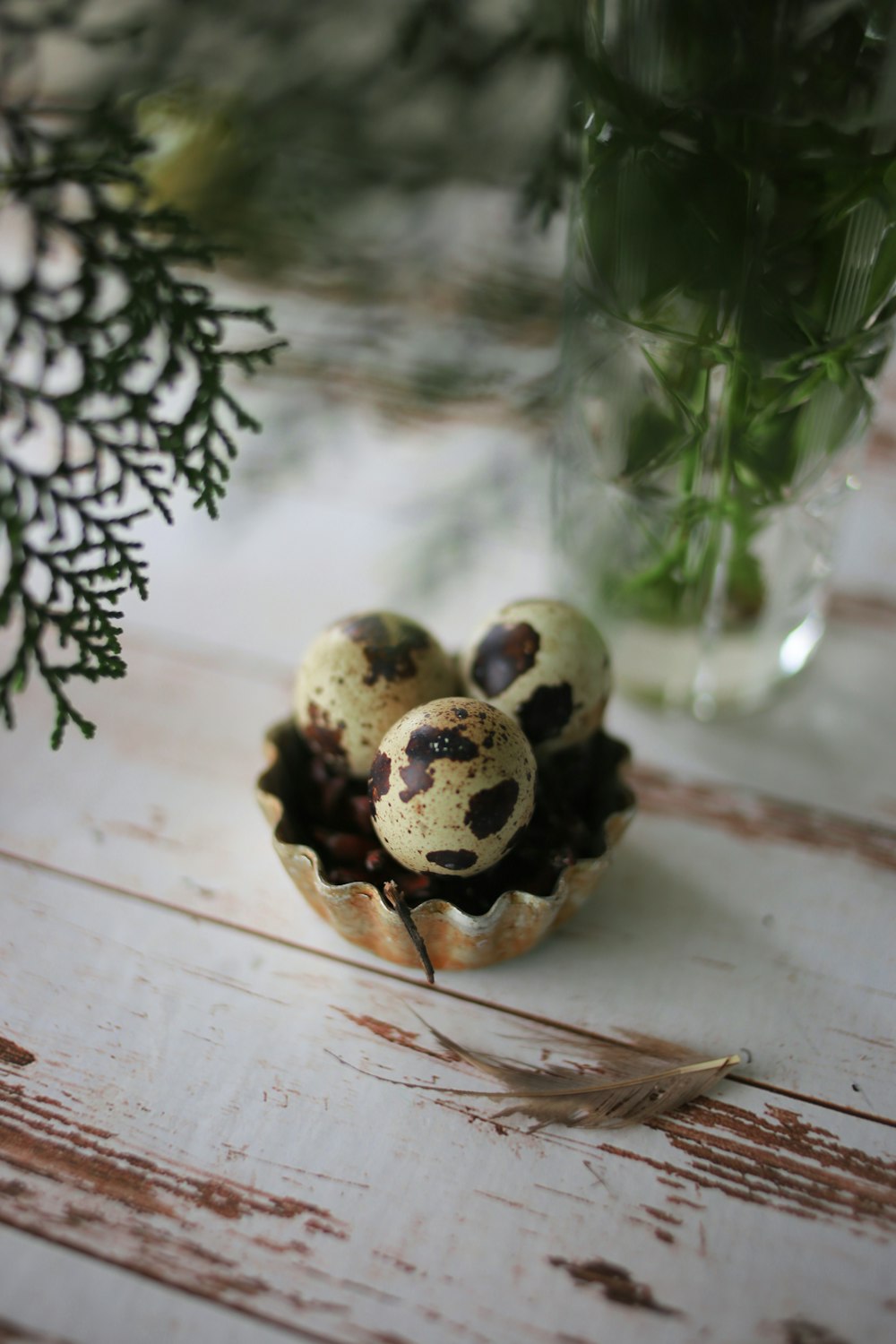 white and brown round ornament