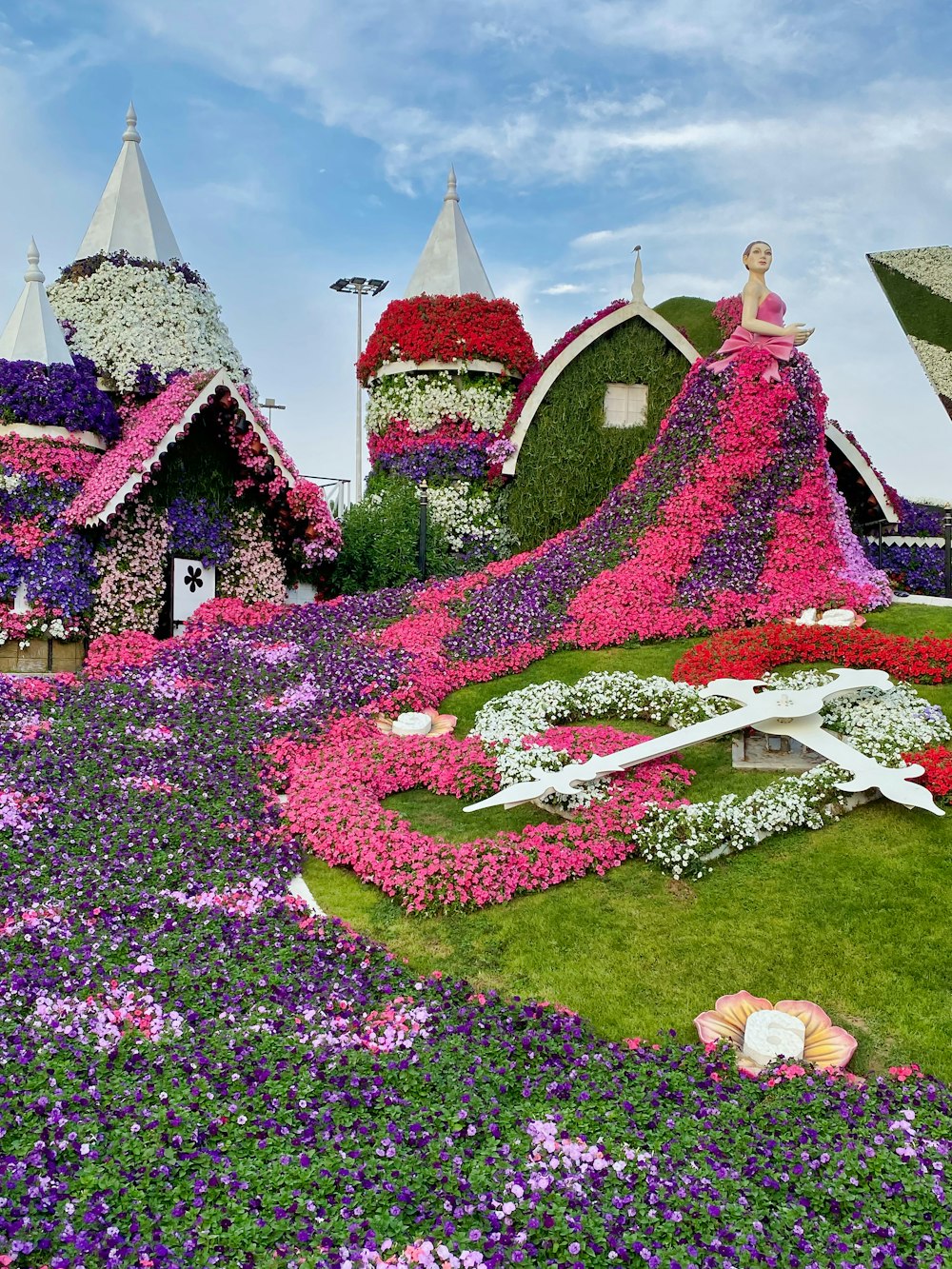 purple and white flower garden