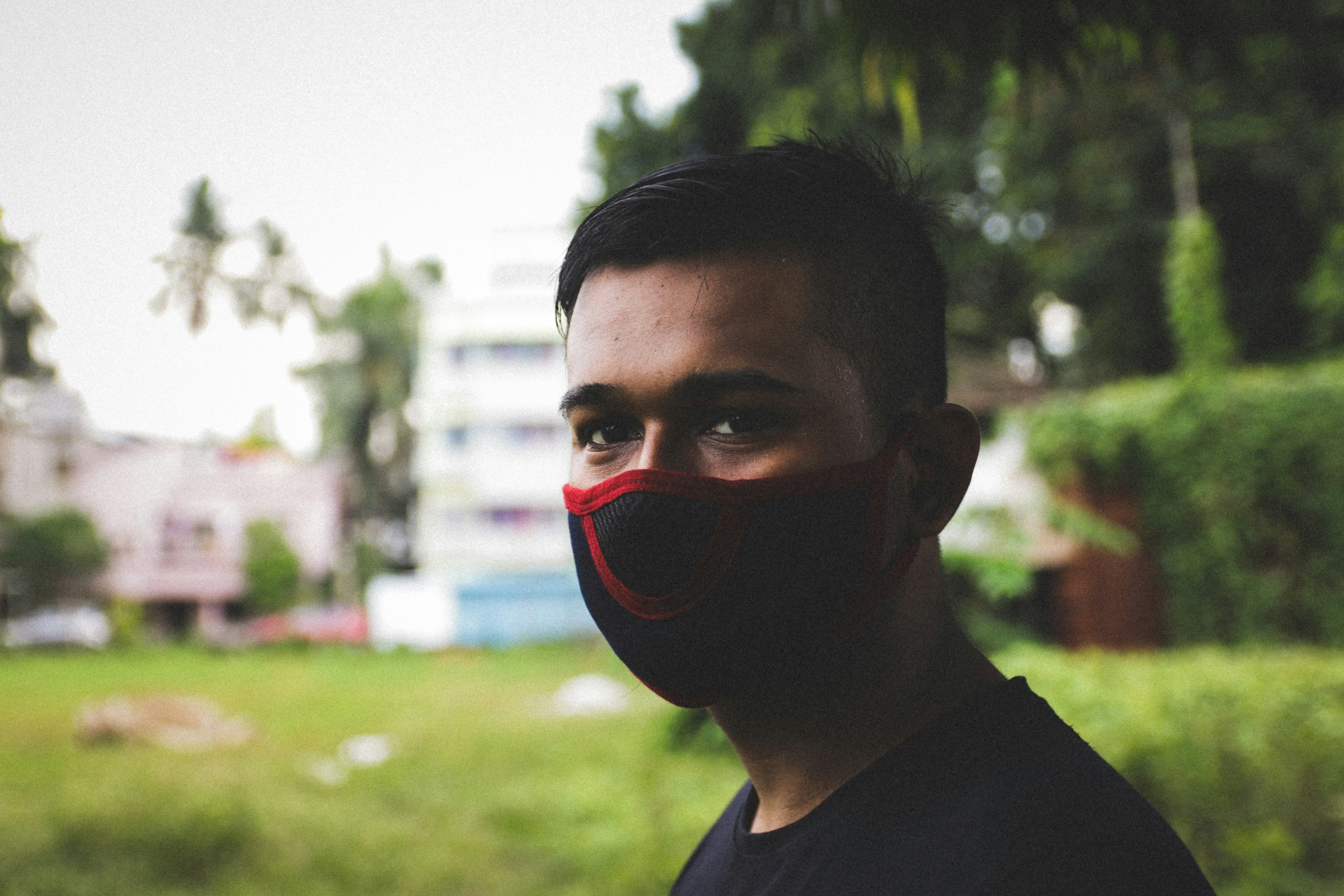 Photo by theroyakash