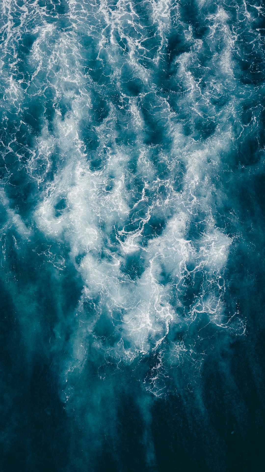 blue and white water splash