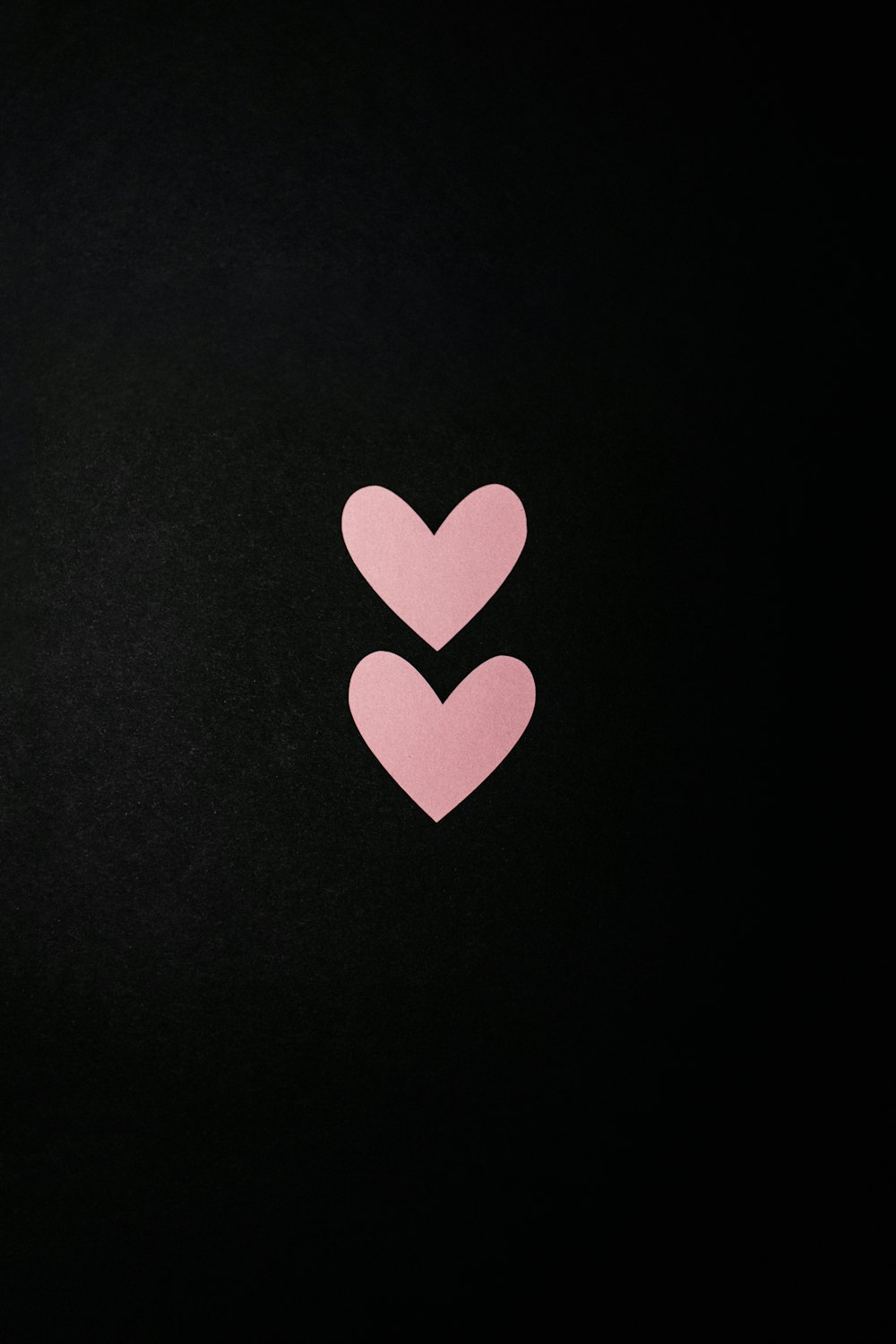 黒とピンクのハート プリント テキスタイルの写真 Unsplashの無料心臓写真