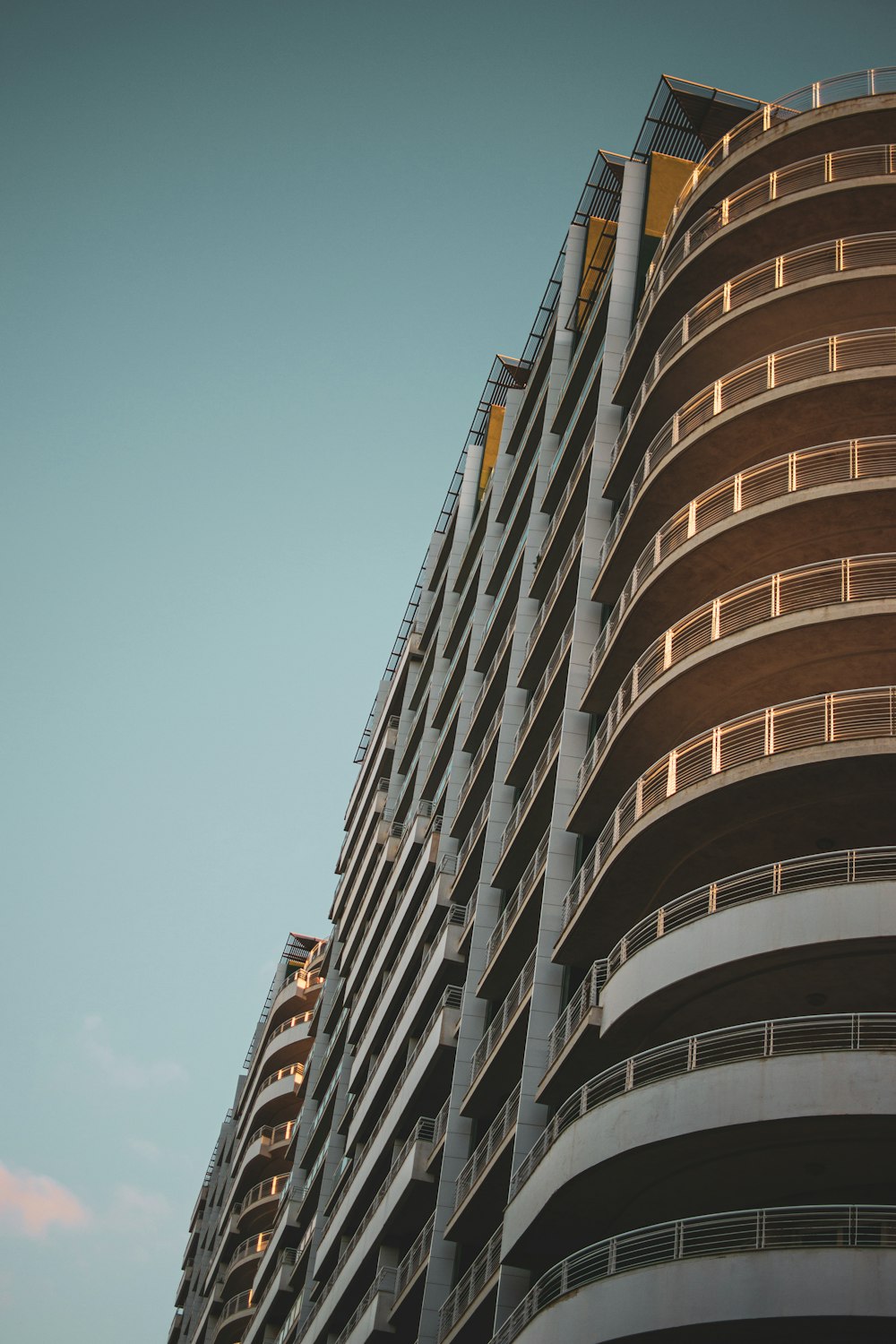 brown and white concrete building