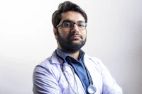 Dr. Alok Mehra