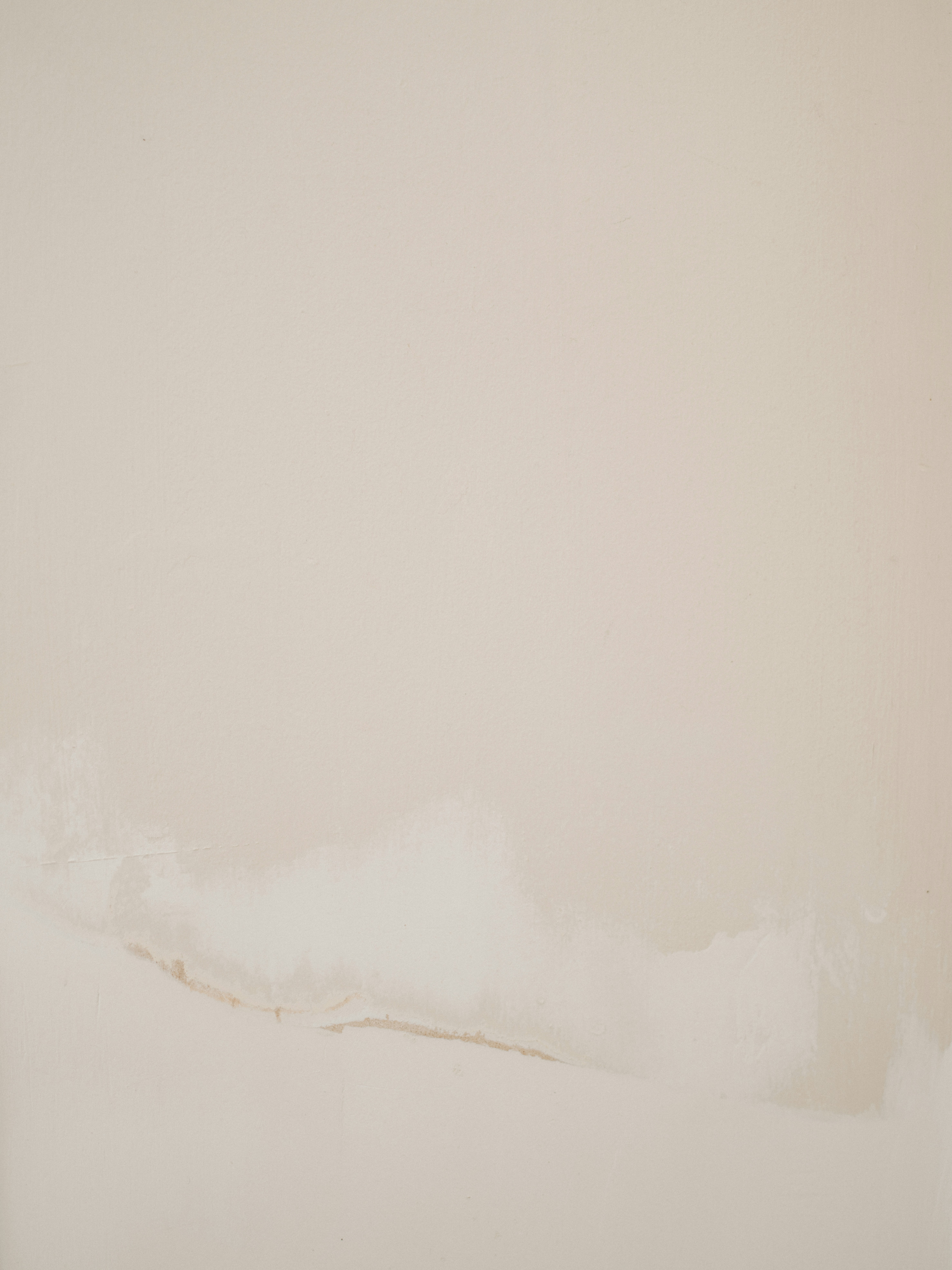 Choose from a curated selection of grey wallpapers for your mobile and desktop screens. Always free on Unsplash.