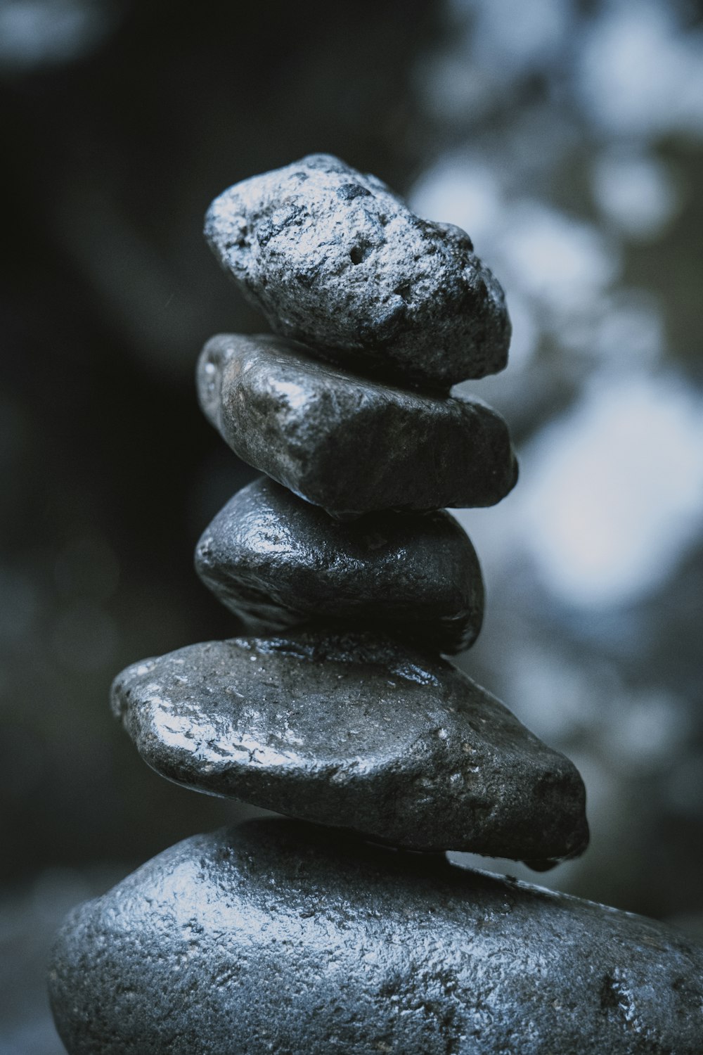 gray and black stone fragment