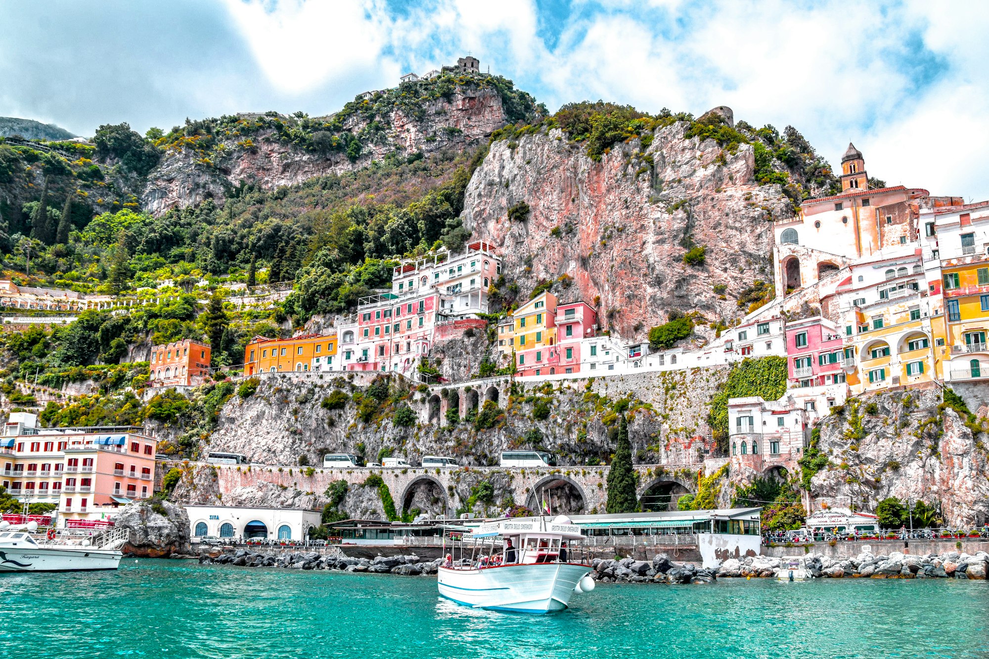 Obala Amalfi: Neodoljiva mešavina prefinjenosti i jednostavnosti