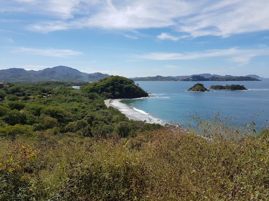 Paket Laut dan Hutan