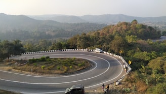 Prayagraj Tour with Professional Drivers