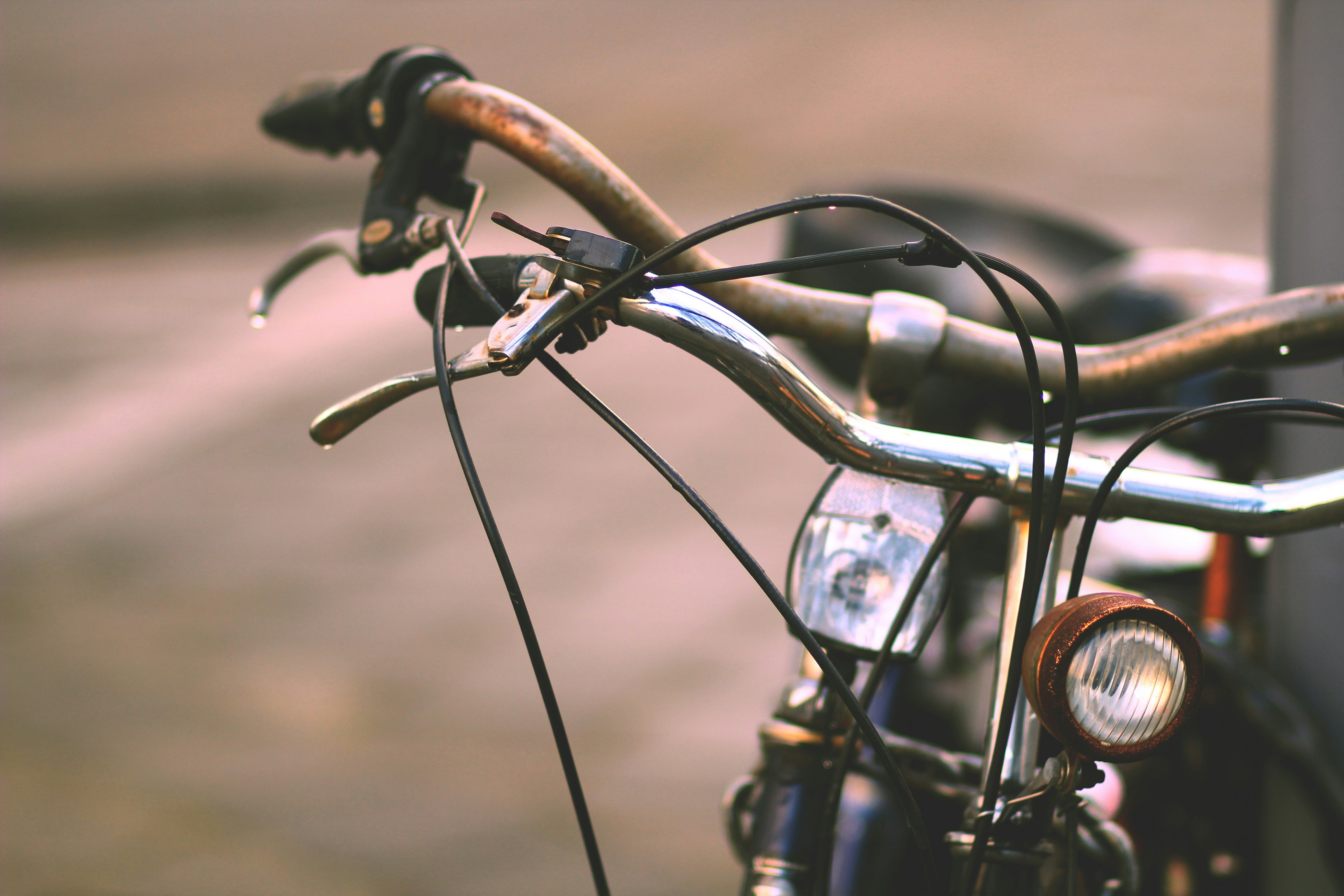 black and brown bicycle in close up photography